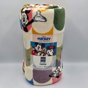 Disney's Mickey Mouse & Friends The Big One Oversized Plush Throw 5'x6' New